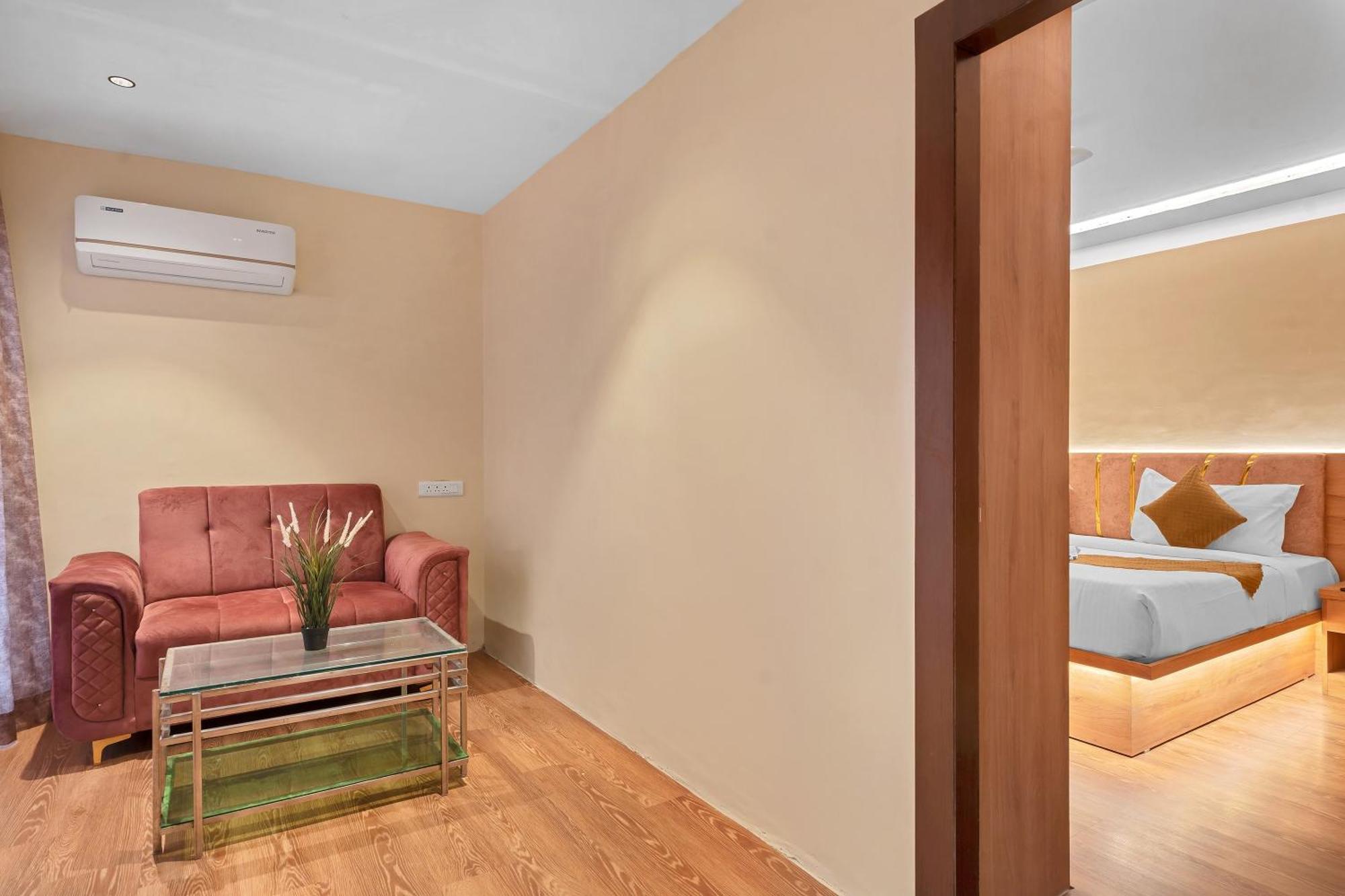 Hotel Sm Deccan Park Shamshabad Buitenkant foto