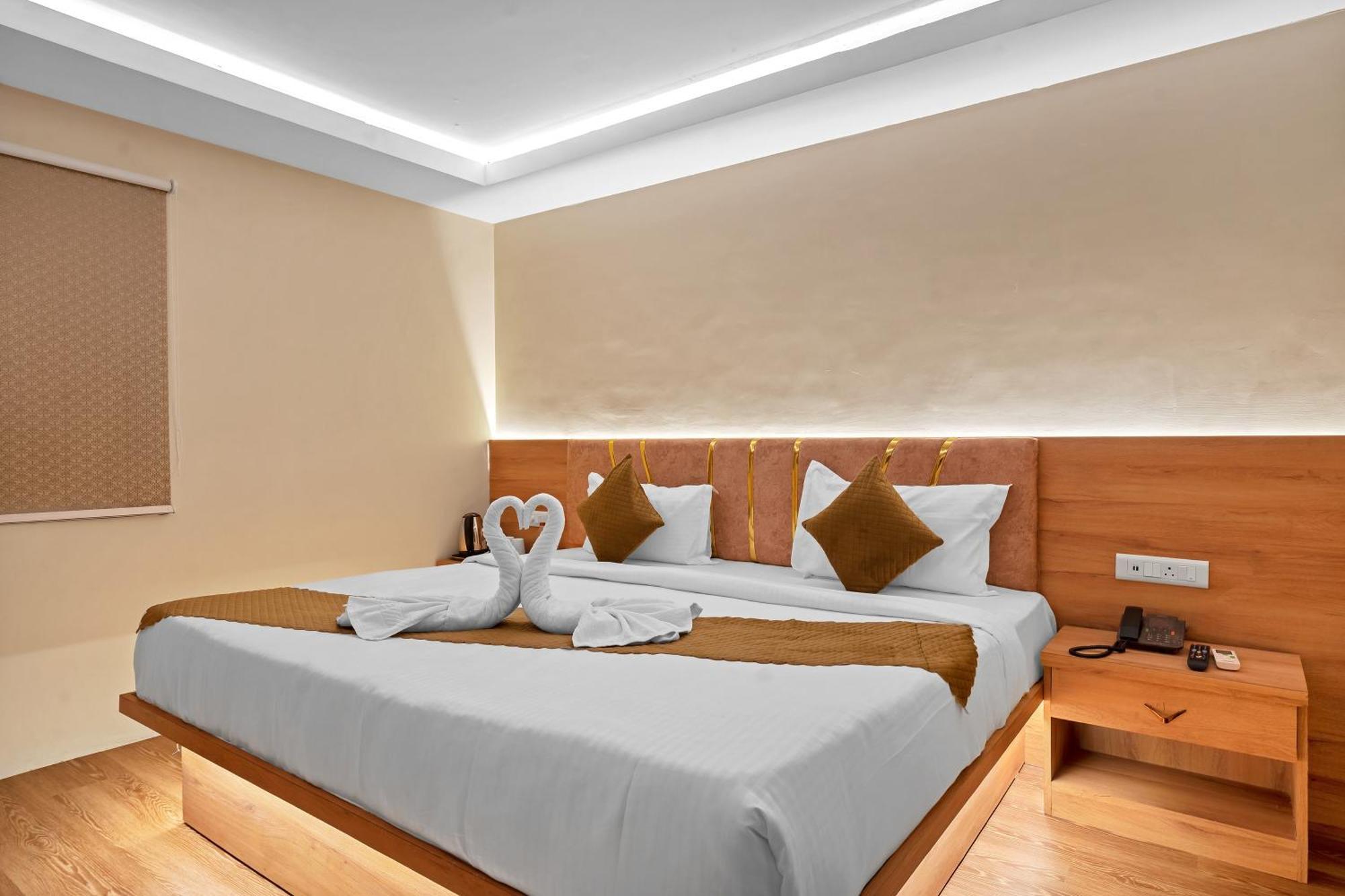 Hotel Sm Deccan Park Shamshabad Buitenkant foto