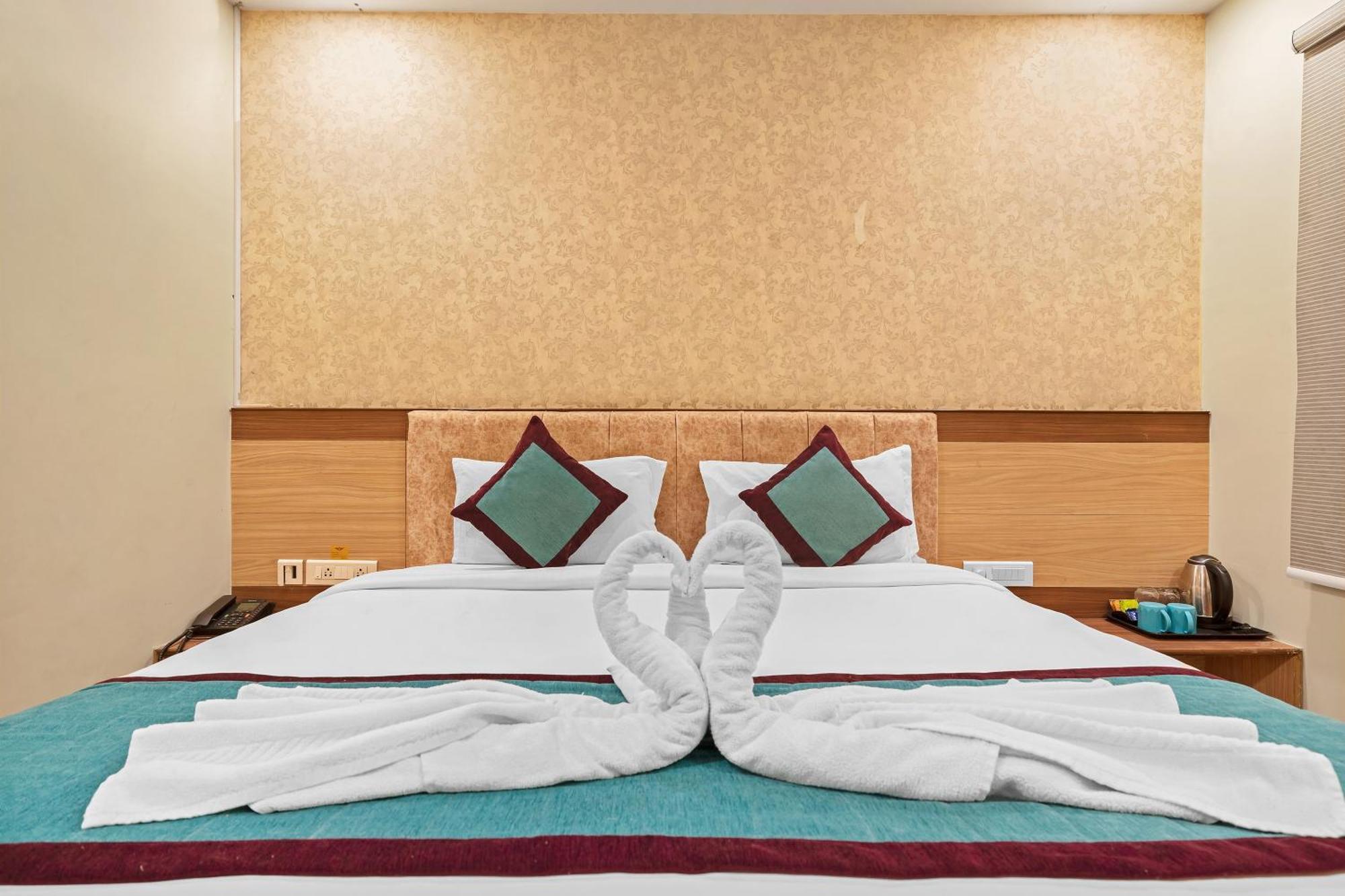 Hotel Sm Deccan Park Shamshabad Buitenkant foto